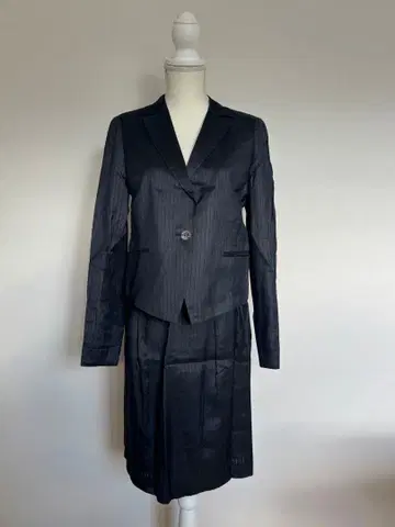 새상품급 아쿠아 스큐텀 코튼 실크 셋업 수트