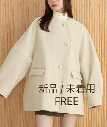 [새상품/미착용] hinari 웨이브 디자인 미들 코트 아이보리