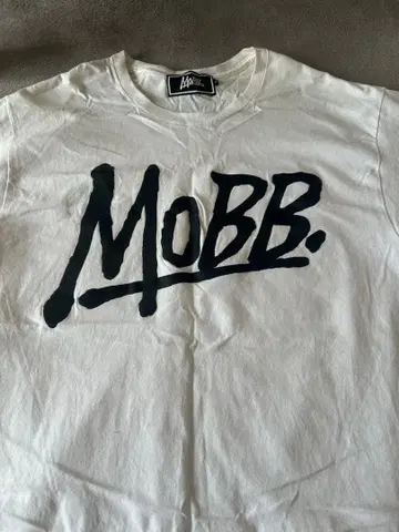 MOBB 로고 화이트 T셔츠