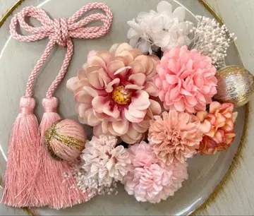 성인식 일본 의류 후리소데 시치고산 머리 장식