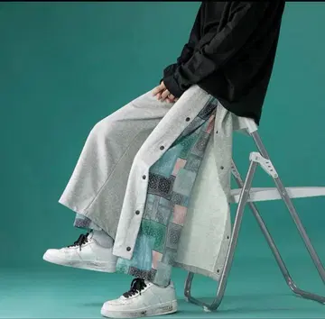 그레이 맨투맨 와이드 팬츠