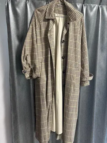 미라 오웬 체크 무늬 백 플리츠 트렌치코트 mila Owen