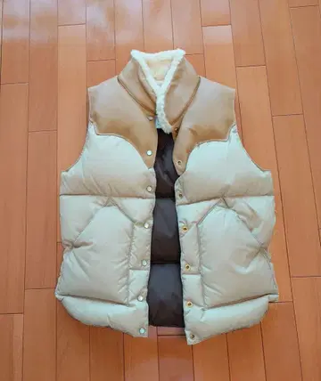 새상품급 Robky Mountain Featherbed 다운 베스트