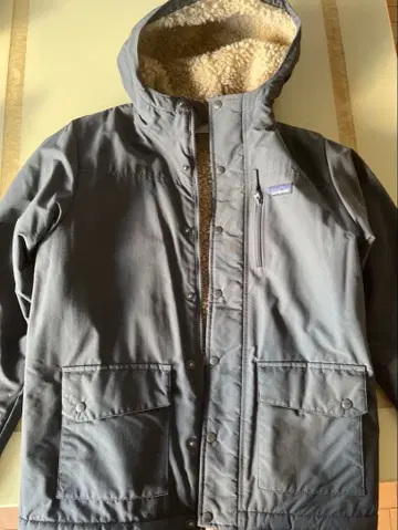 patagonia 그레이 후드 부착 자켓