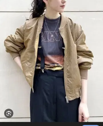 [ R'IAM ] MA1 SHORT 블루종