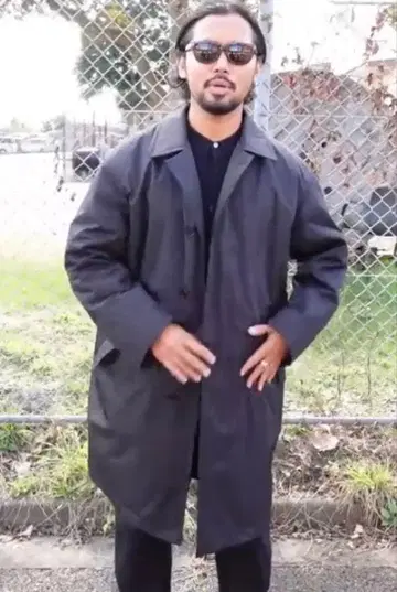 +J 패디드 오버사이즈 스텐카라 코트 블랙 M