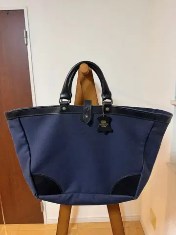 Whitehouse Cox 네이비 토트백