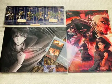 진격의 거인 크로니클