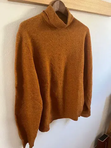 고품질 스코틀랜드제 울 니트 영국 프링글, 제이미슨, 돌모어, 크루치아니