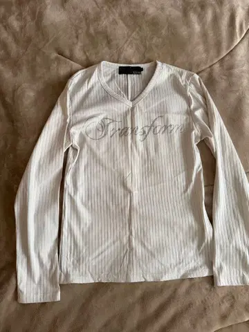 Xfrm 스트라이프 V넥 셔츠 사이즈 2