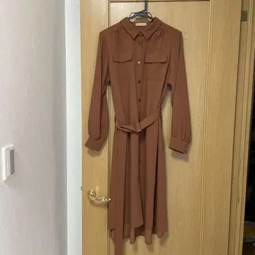 엔리코 도마니 원피스 M 사이즈