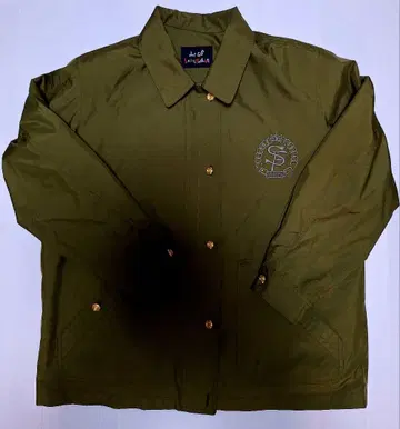 여성용 자켓 블루종 올리브색 자수 로고 버튼 자켓