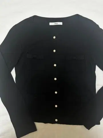 르네 블랙 가디건