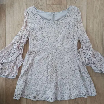 Diagram 레이스 튜닉 드레스 플레어 슬리브