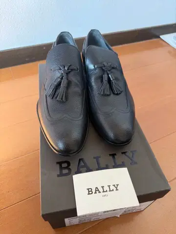 BALLY 블랙 드레스 슈즈 태슬 사이즈 5.5