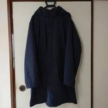 UNIQLO 네이비 3XL 하이브리드 다운 코트