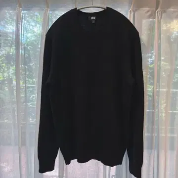 UNIQLO 유니클로 캐시미어 크루넥 스웨터 블랙 사이즈 M
