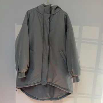 [ Avail ] 후드 부착 다운 자켓 카키 M 사이즈