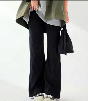 안티카 슈미 플레어 팬츠 블랙