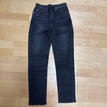 UNITED ARROWS 블랙 스트레이트 데님