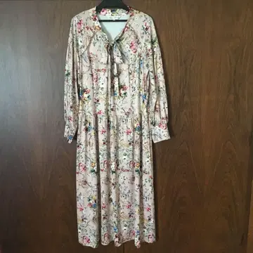 슈퍼 뷰티 40 이번 시즌 원피스