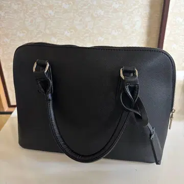 블랙 합성 피혁 핸드백