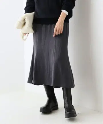 framework 큐프라 플레어 스커트