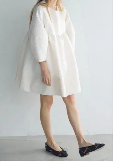 [ 새상품급 ] Cen. 화이트 자카드 튜닉