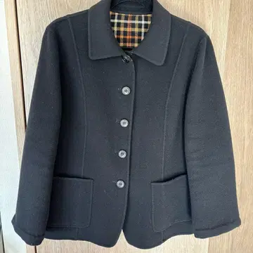 DAKS 블랙 울 피코트