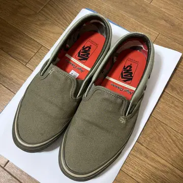 Nigel Cabourn x VANS VAULT 슬립온