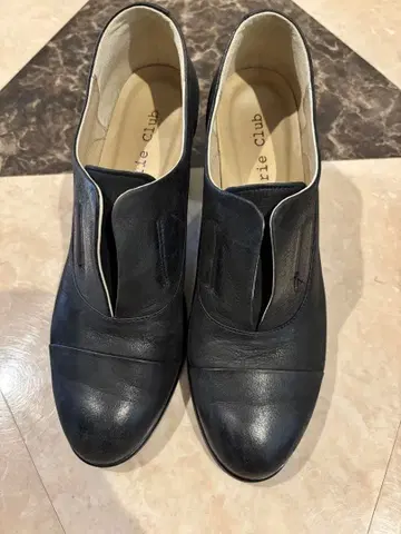 새상품급! Marie Club 블랙 가죽 펌프스 중간 힐 22.5cm