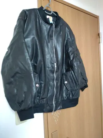 가죽 자켓 인조 가죽 점퍼 블랙