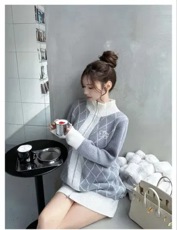 Lumignon 다이애그널 체크 파피용 니트 원피스 그레이