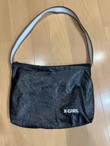 X-GIRL 블랙 숄더백