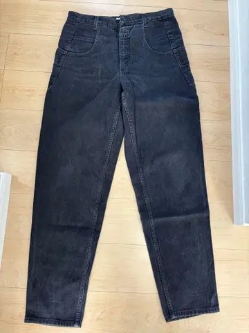 GUESS 블랙 데님 청바지