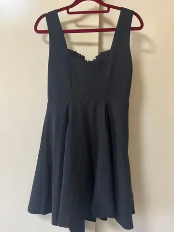 ROJITA 블랙 슬리브리스 미니 원피스