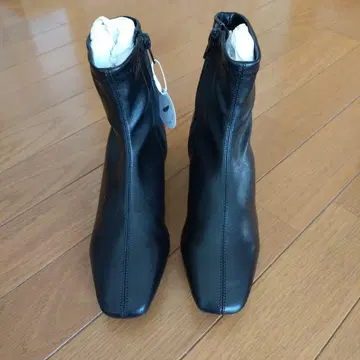 블랙 숏부츠 사이드 지퍼 SS 사이즈