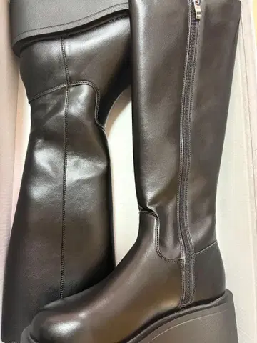 [ 시착만 한 상품 ] GRL 블랙 롱 부츠 23.5cm