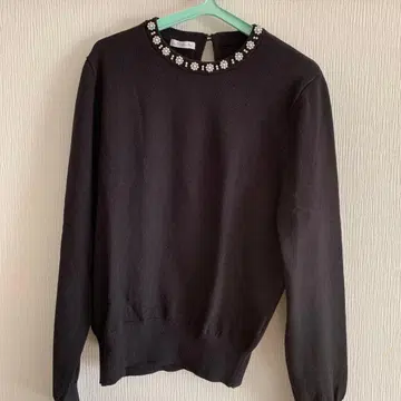 비쥬 장식 블랙 니트 L