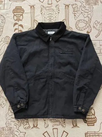 MONO-MART 블랙 디트로이드 자켓