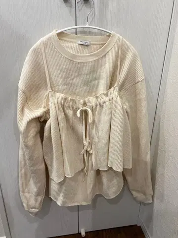 택 포함 미사용 새상품 세트 아이템 와플 롱T 뷔스티에 세트 프릭스스토어