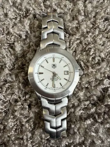 태그 호이어 카와구치 요시카츠 모델 실버