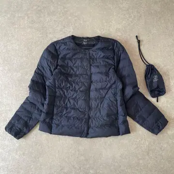 새상품급 UNIQLO 울트라 라이트 다운 M 수납 봉투 포함 네이비