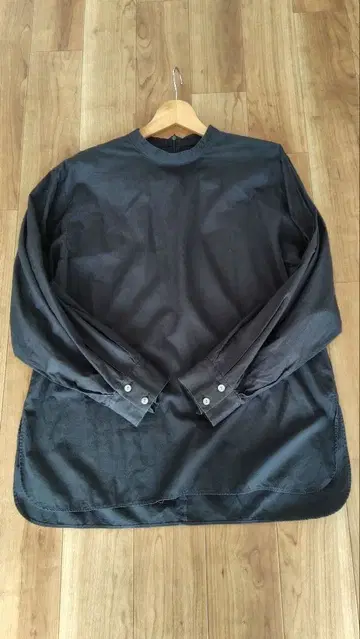 저널 스탠다드 브로드 어저스트 리 셔츠