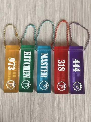 와이텔즈 HOTEL PETRICHOR 호텔 키링