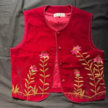 레트로 Merilene 빨간색 자수 베스트 M 사이즈