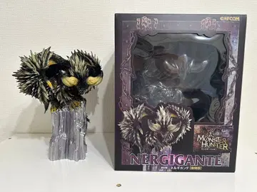 크리에이터즈 모델 넬기간테