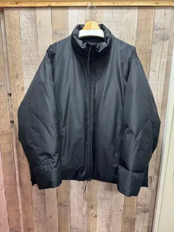 D-VEC 블랙 다운 자켓