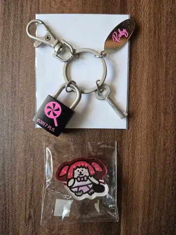 Aqours 쿠로사와 루비 / 락 참 & 랏코즈 핀 배지