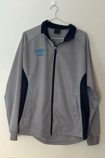 UMBRO 트랙 자켓 그레이